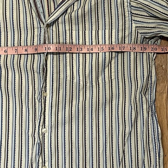 Robert Graham Button Down Shirt Mens Medium Flip Cuffs Striped Multicolor‎ - Picture 9 of 10